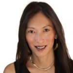Headshot of Denise Lee Yohn, Brand Expert & Franchise Keynote Speaker