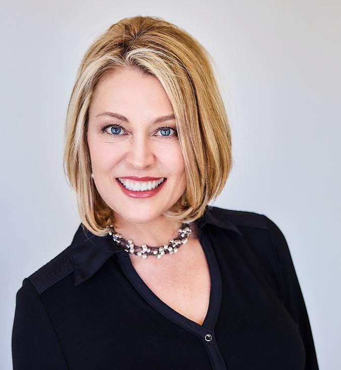 headshot-colette-carlson_675x734px headshot-colette-carlson_675x734px