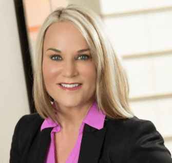 Headshot of Franchise Event Keynote Speaker, Kelly McDonald