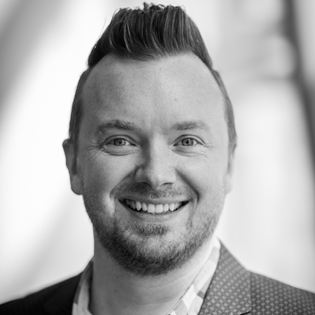 phil_hansen_headshot_450x450px