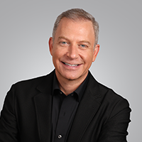 Ricky Kalmon Headshot